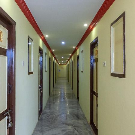 Oyo Flagship 24898 Senthur Murugan Residency Tambaram Екстериор снимка